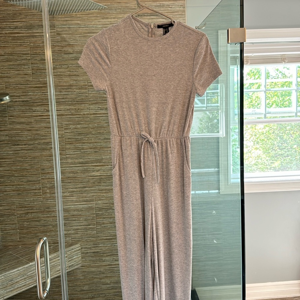 Forever 21 jumpsuit